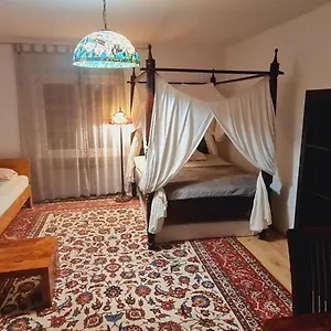 Апартаменты A Cozy Near Warsaw, Михаловице